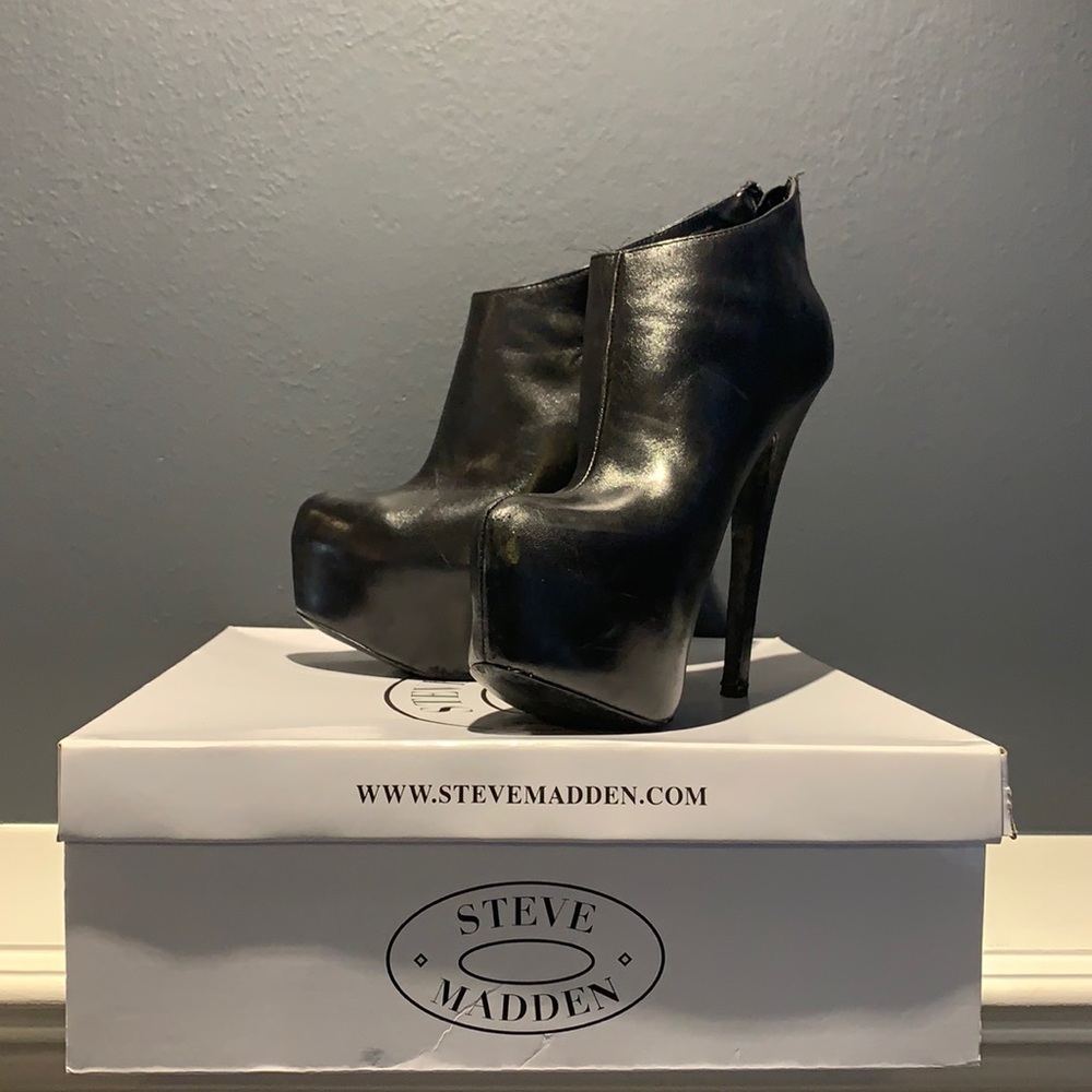 Steve Madden Dafni Bootie